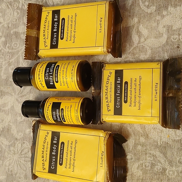 Pharmacopeia Soap Shampoo Body Lotion Travel Sizes - Picture 1 of 5